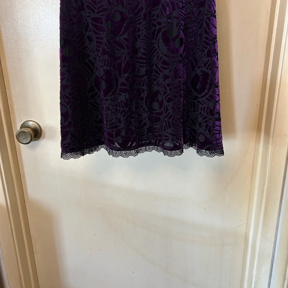 Disney Nightmare Before Christmas Purple Velvet Dress with Black Lace Detail M - Picture 12 of 13